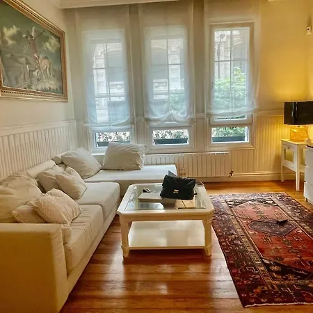 Casa Abando-ibarra Homestay *